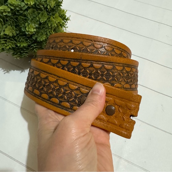 Vintage Brown Tooled Leather Belt Made In Mexico Mens‎ Size Large - Picture 1 of 7